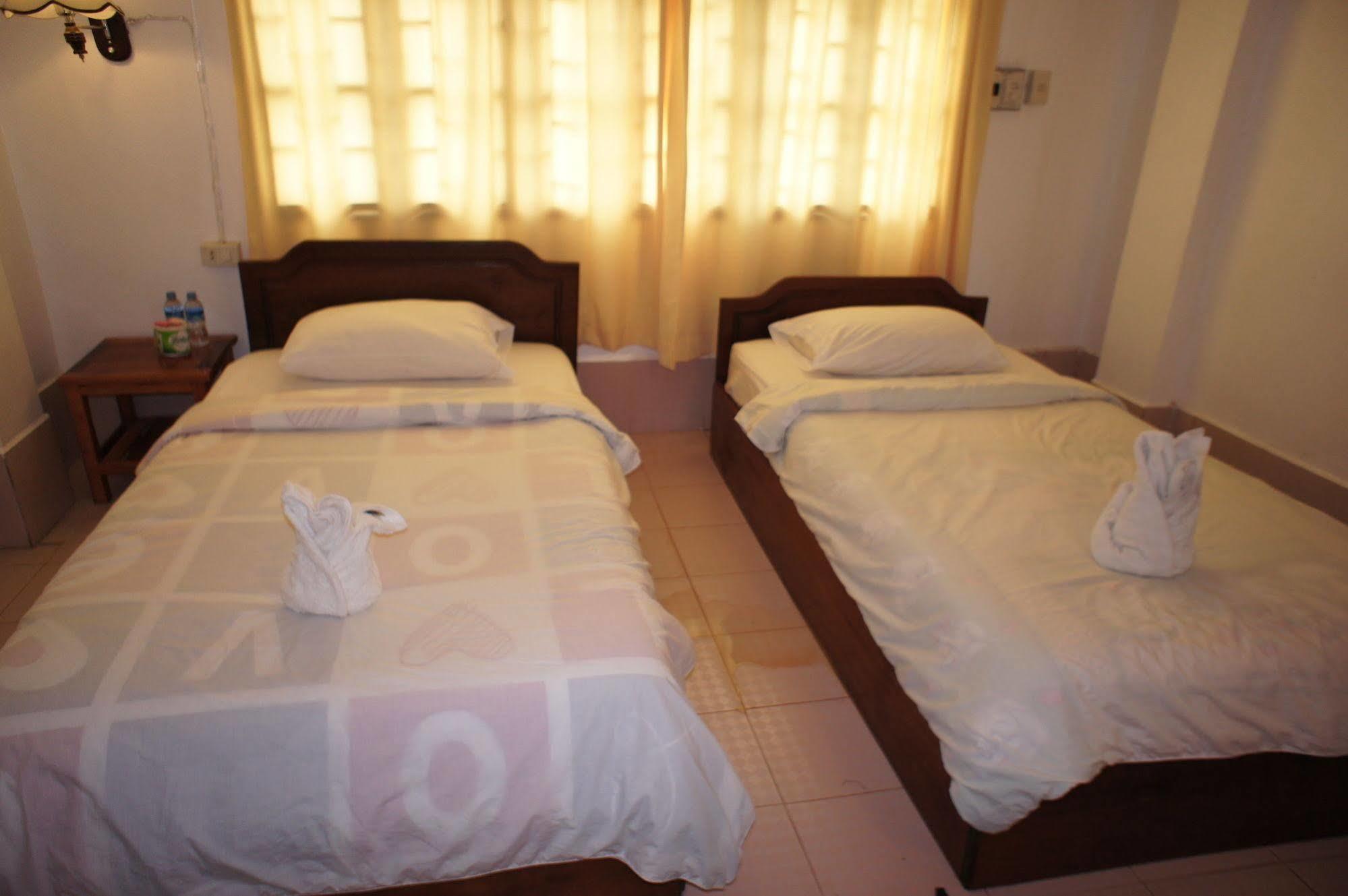 Malany Villa 1 Vang Vieng Buitenkant foto