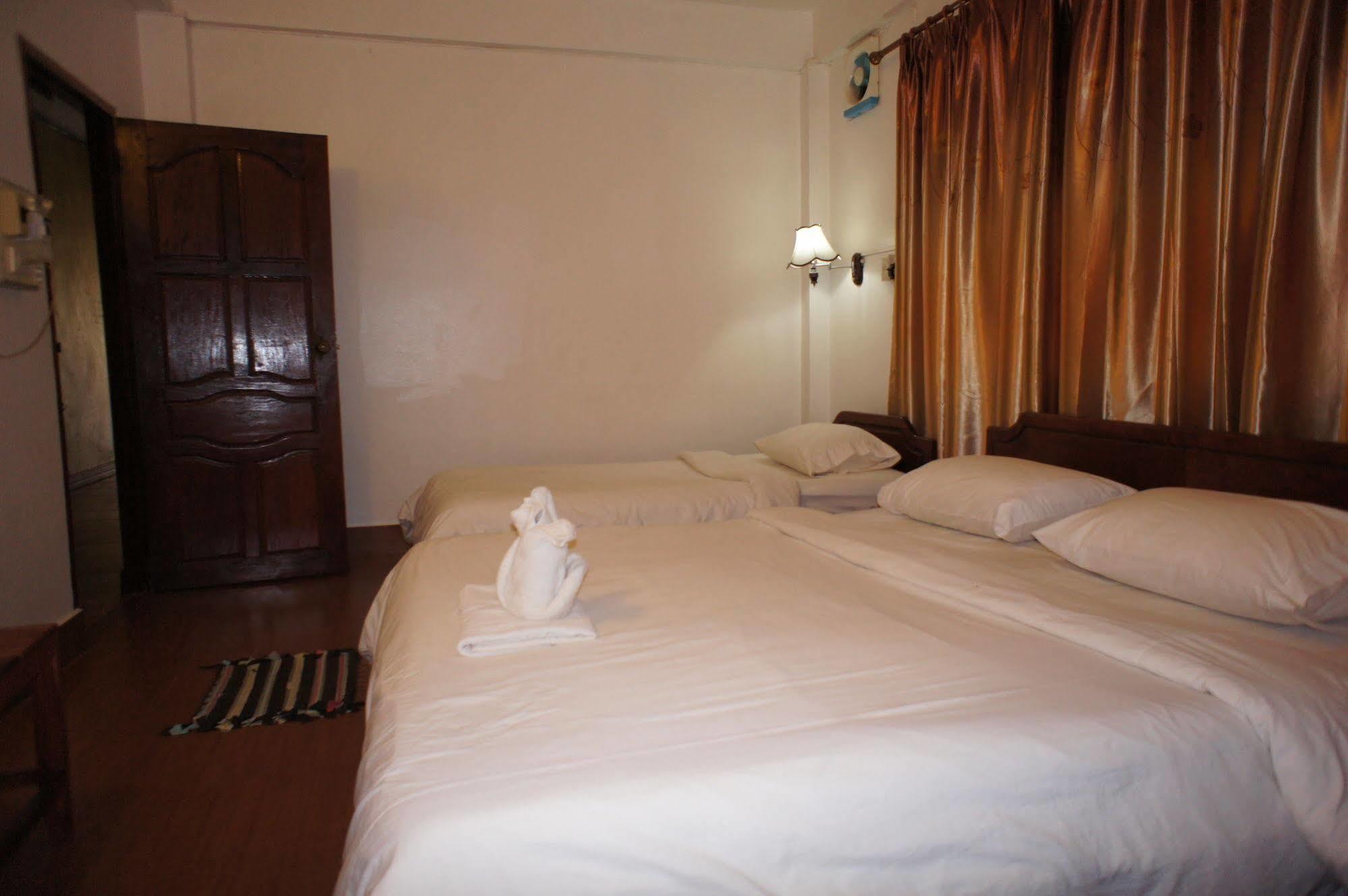Malany Villa 1 Vang Vieng Buitenkant foto