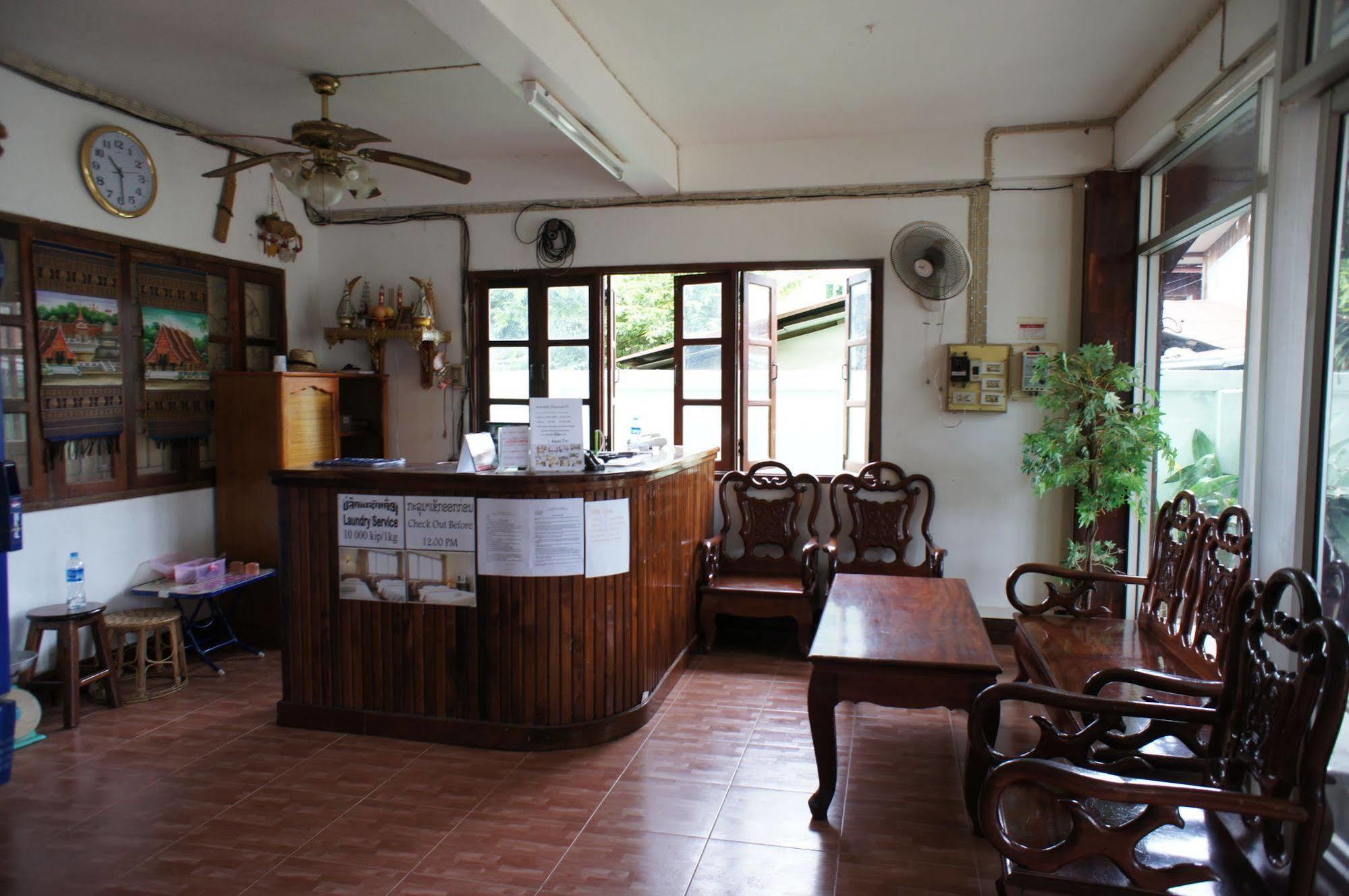 Malany Villa 1 Vang Vieng Buitenkant foto
